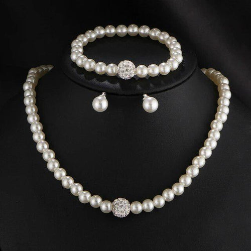 Conjunto de joias Rose & Oliver com colar e brincos de pérolas de imitação para casamento, elegante e feminino.