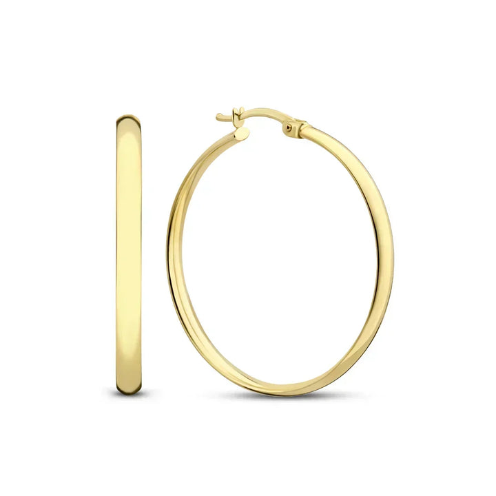 Brincos dourados Serane™ da Rose & Oliver com design elegante em formato de argolas.